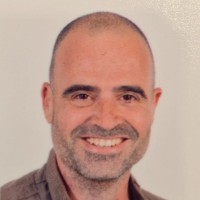 <em>Javier M.</em>